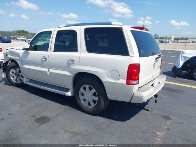 2005 CADILLAC ESCALADE 1GYEC63T65R154327 Photo 2