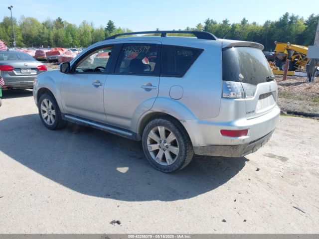 2013 MITSUBISHI OUTLANDER JA4JT3AW1DU001747 Photo 2