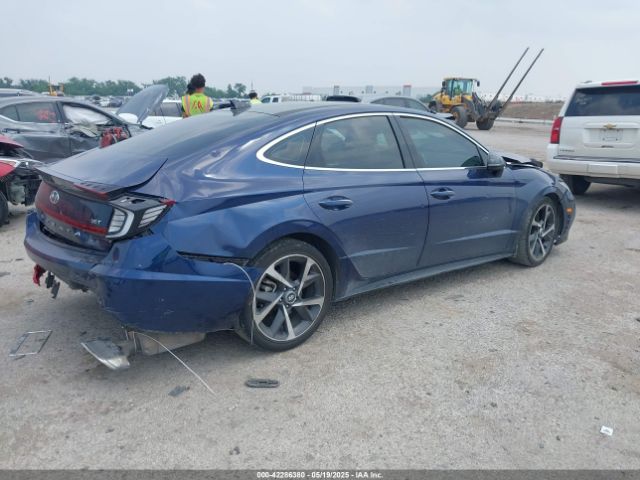 2021 HYUNDAI SONATA 5NPEJ4J25MH116457 Photo 3
