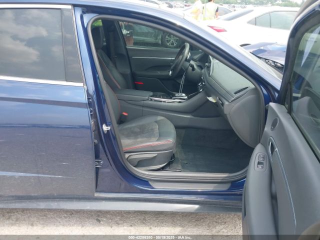 2021 HYUNDAI SONATA 5NPEJ4J25MH116457 Photo 4