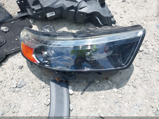 Ford Explorer 2020 1FMSK7DH3LGB54057 Image 12