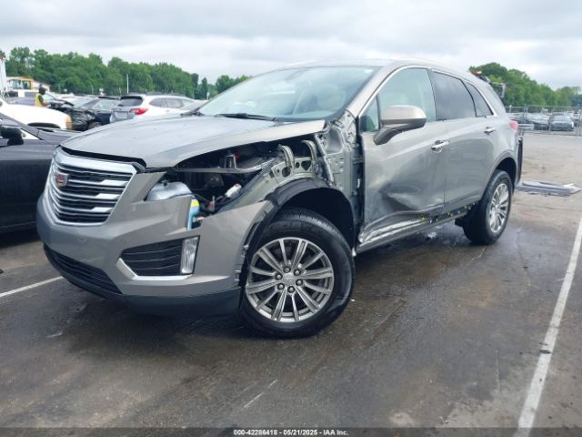 2019 CADILLAC XT5 1GYKNCRS9KZ198215 Photo 1