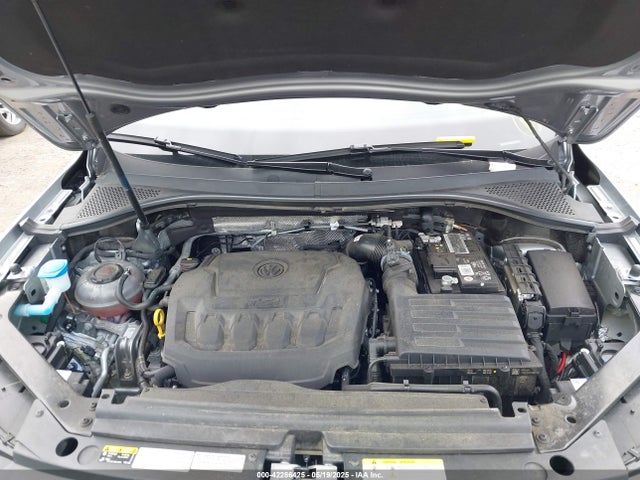 3VV2B7AX0NM158691 Volkswagen Tiguan 2.0t Se