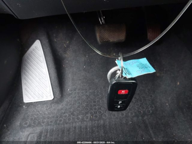 JTND4MBE2M3123157 Toyota COROLLA SE