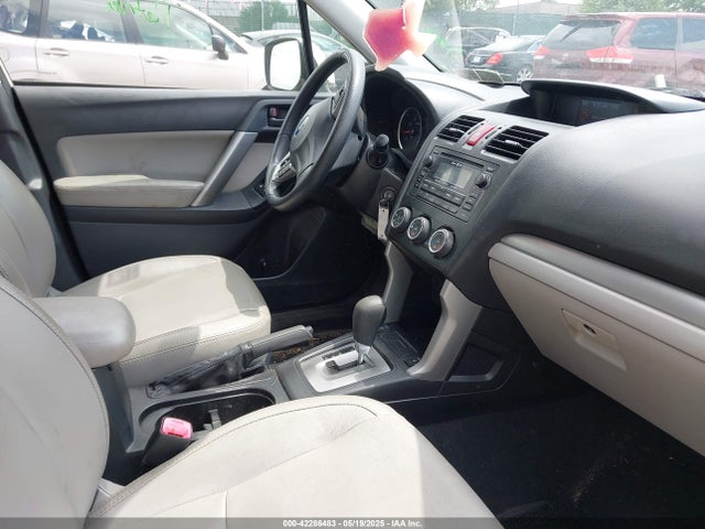 JF2SJADC7FH427803 Subaru Forester 2.5i Premium