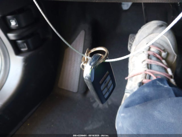 3CZRU5H58KM729088 Honda HR-V EX