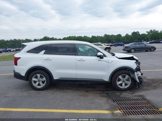 5XYRG4LC3NG076278 KIA SORENTO LX