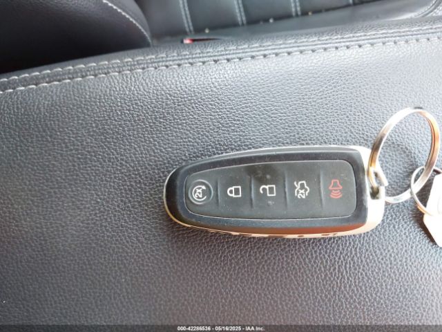 2018 FORD ESCAPE 1FMCU9J95JUB30803 Photo 10