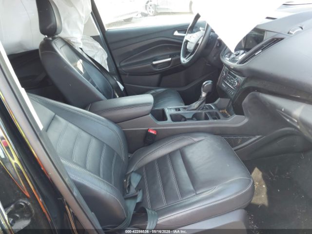 2018 FORD ESCAPE 1FMCU9J95JUB30803 Photo 4