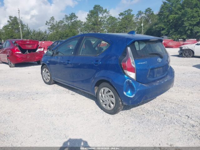 JTDKDTB39F1582754 Toyota Prius C One