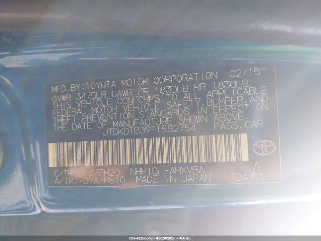 JTDKDTB39F1582754 Toyota Prius C One