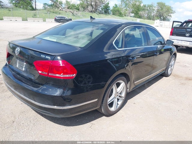 1VWCN7A31EC060999 Volkswagen Passat