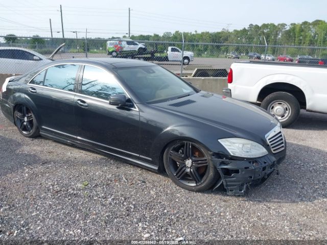 2013 MERCEDES-BENZ S 550 WDDNG9EB8DA504057