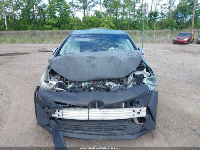 JTDKARFU9J3068026 Toyota Prius Three