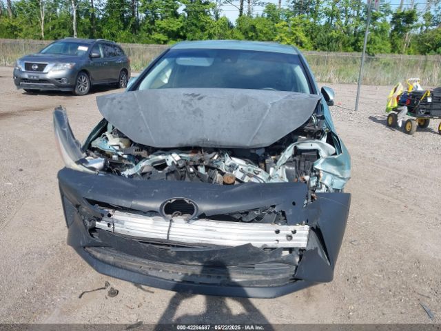 JTDKARFU9J3068026 Toyota Prius Three