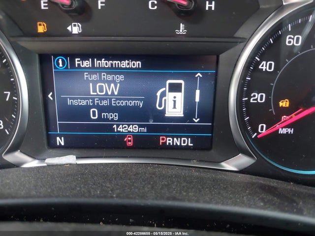 3GNAXUEV9NL303808 Chevrolet Equinox Awd Lt