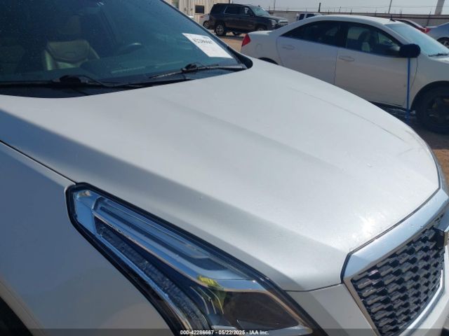 2021 CADILLAC XT5 1GYKNCRS1MZ129036 Photo 5