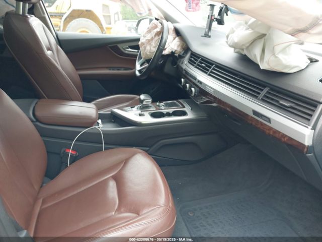 2018 AUDI Q7 WA1LHAF7XJD049338 Photo 4