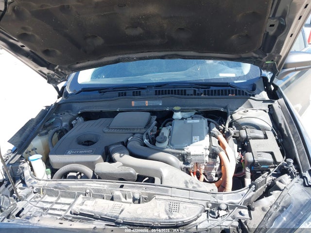 3FA6P0LU4HR374259 Ford Fusion Hybrid Se