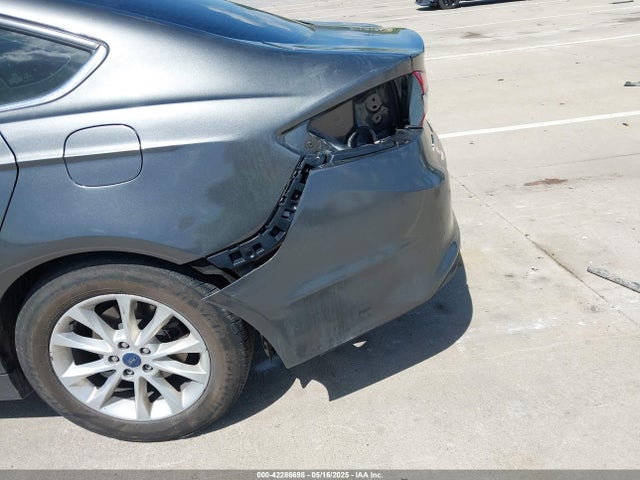 3FA6P0LU4HR374259 Ford Fusion Hybrid Se
