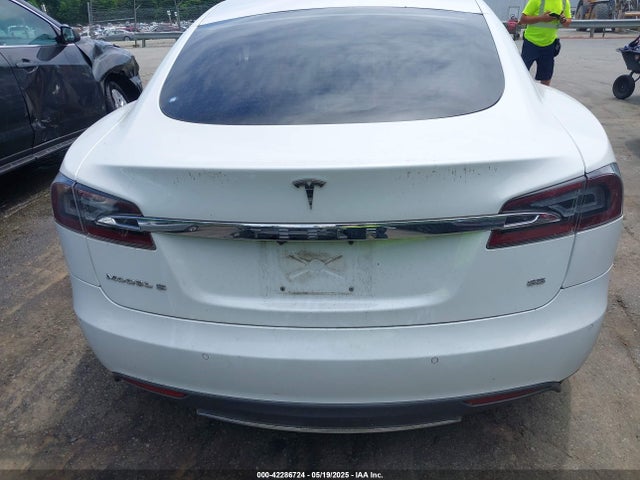 5YJSA1H18EFP38131 Tesla 2014