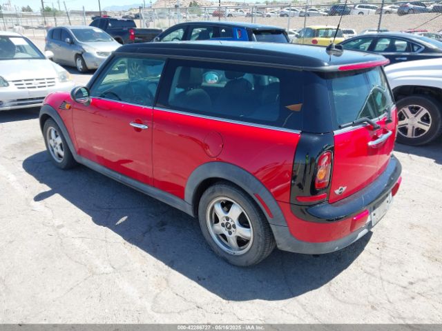 2010 MINI COOPER CLUBMAN WMWML3C57ATX50946 Photo 2