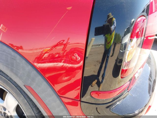 2010 MINI COOPER CLUBMAN WMWML3C57ATX50946 Photo 5