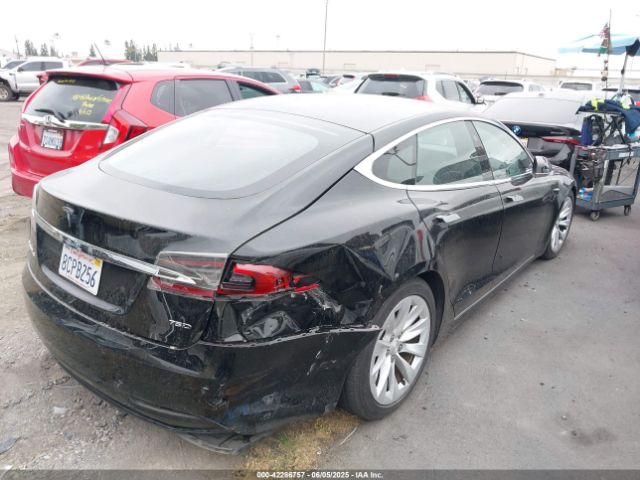 5YJSA1E28JF266701 Tesla Model S 100d/75d/p100d
