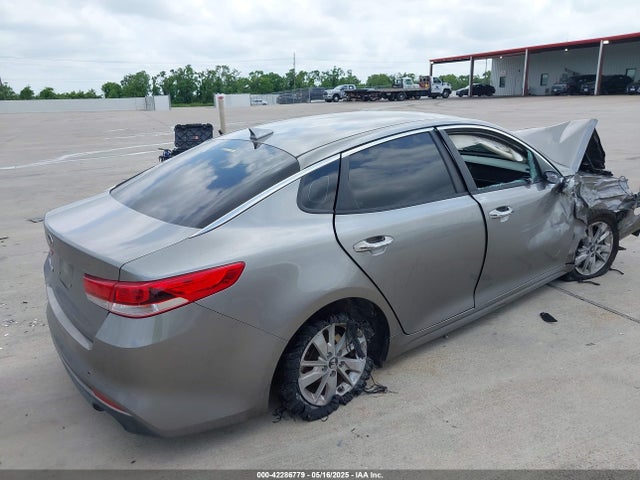 5XXGT4L38JG237631 KIA gdi