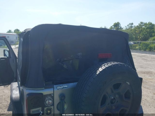 1C4AJWAG0EL126459 Jeep Wrangler Sport