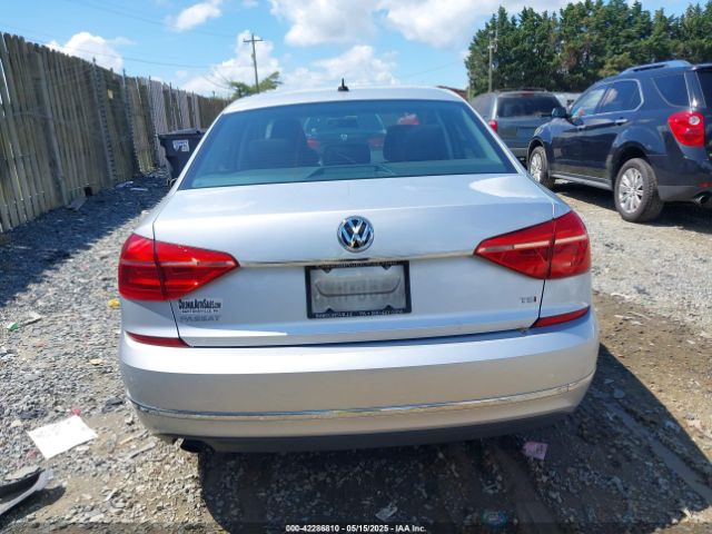 1VWAT7A39GC053251 Volkswagen Passat 1.8t S