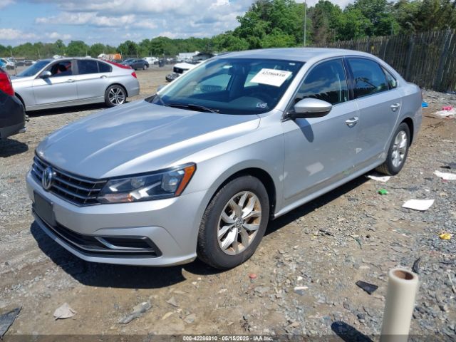 1VWAT7A39GC053251 Volkswagen Passat 1.8t S