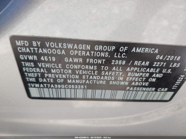1VWAT7A39GC053251 Volkswagen Passat 1.8t S