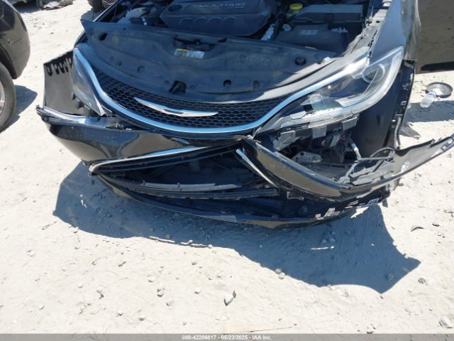 1C3CCCAB1GN169953 Chrysler 2016