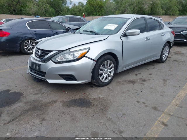 Nissan 2016 2016 1N4AL3APXGN375728 Image 2