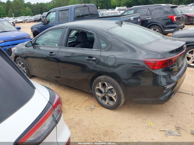 3KPF24AD7ME355726 KIA Forte Lxs