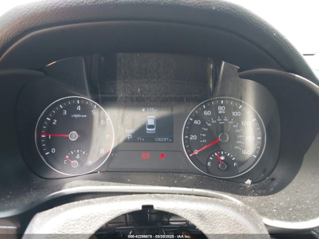 3KPF24AD7ME355726 KIA Forte Lxs