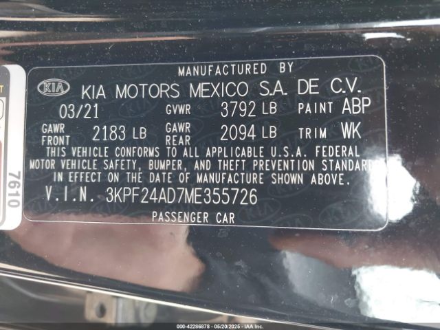 3KPF24AD7ME355726 KIA Forte Lxs