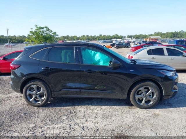 1FMCU0MZ9PUA29067 Ford Escape St-line