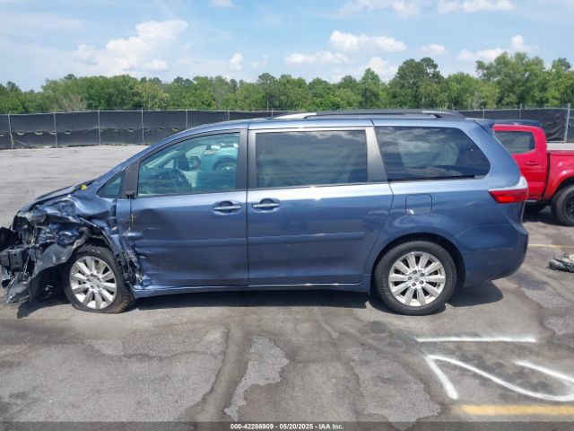 5TDDK3DC1GS137831 Toyota Sienna Xle 7 Passenger
