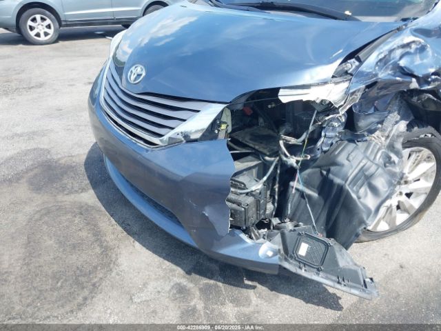 5TDDK3DC1GS137831 Toyota Sienna Xle 7 Passenger