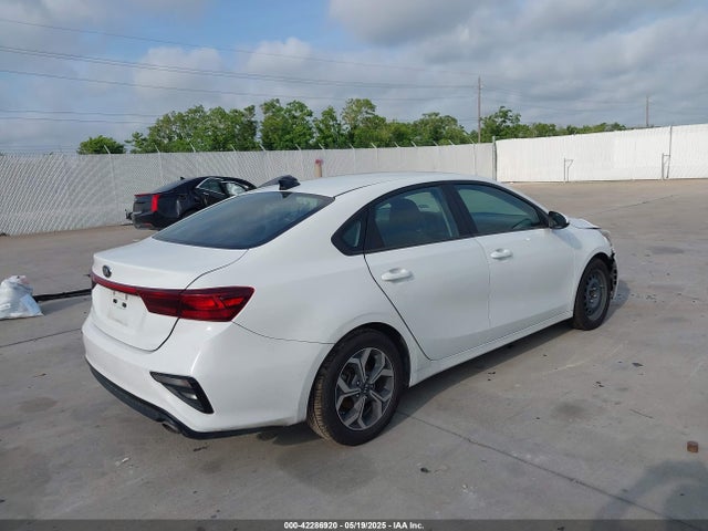KIA mpi nu 2021 3KPF24AD1ME315531 Image 4