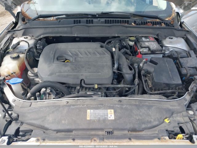 3FA6P0HD1GR388207 Ford FUSION SE