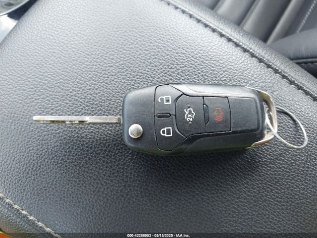 3FA6P0HD1GR388207 Ford FUSION SE