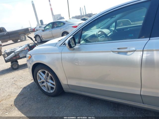 3FA6P0HD1GR388207 Ford FUSION SE