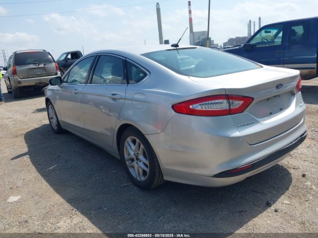 3FA6P0HD1GR388207 Ford FUSION SE