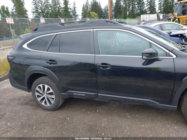 4S4BTAFC7P3186695 Subaru Outback Premium