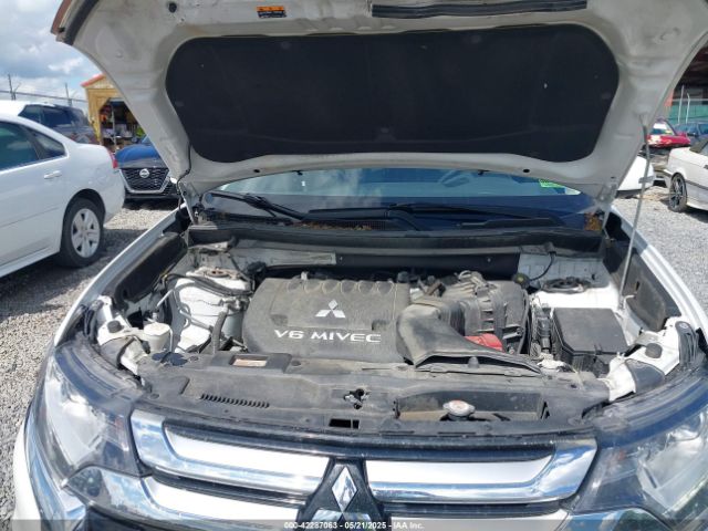 2018 MITSUBISHI OUTLANDER JA4JZ4AX4JZ032244 Photo 9