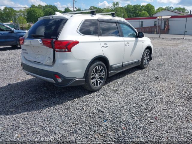 2018 MITSUBISHI OUTLANDER JA4JZ4AX4JZ032244 Photo 3