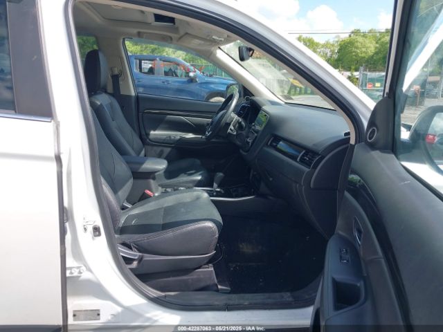 2018 MITSUBISHI OUTLANDER JA4JZ4AX4JZ032244 Photo 4